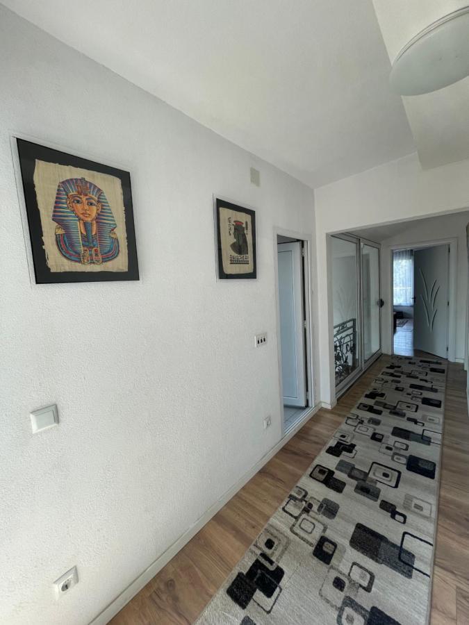 פרישטינה 38 Apartment 1 מראה חיצוני תמונה